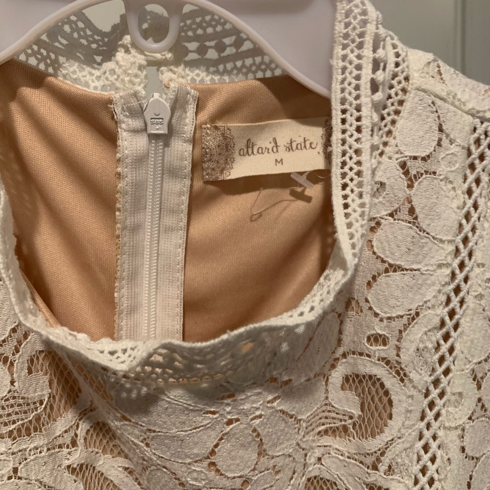 Dress - Picture 3 of 3